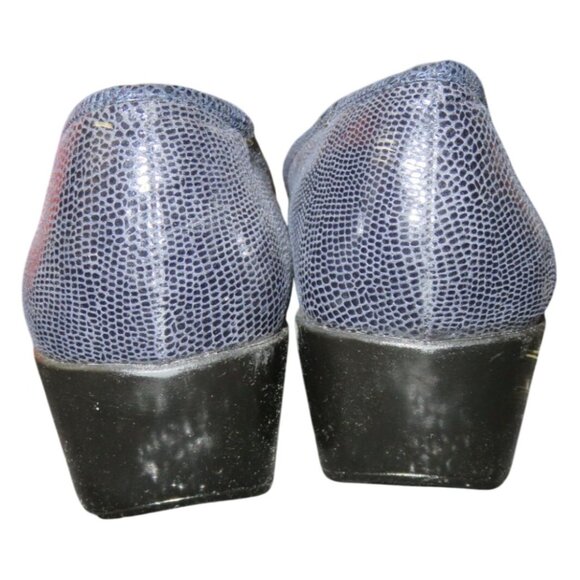 AEROSOLES A2 Navy Lizard Embossed Leather Flower Embellished Wedges size 10 beyo - Picture 3 of 11